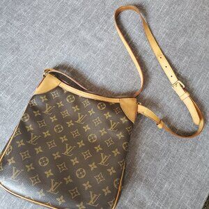 LV Monogram Odeon PM